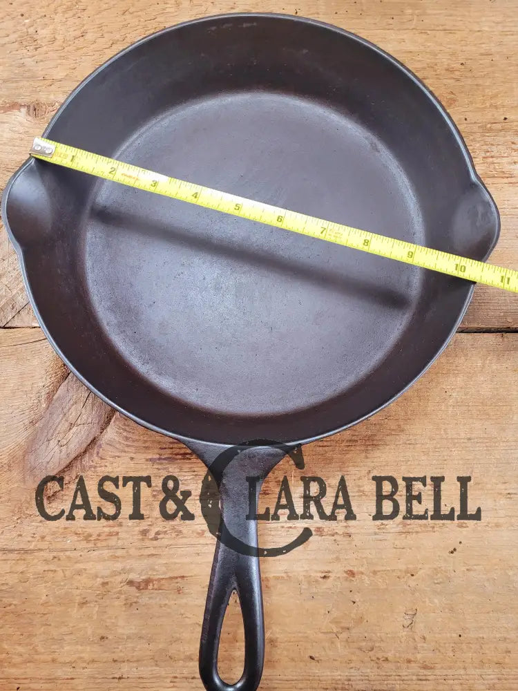 1890’S 3Rd Series Erie #8 Skillet With Heat Ring 704 E. Amazing Piece Of Culinary History.