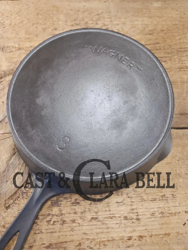 1891-1905! HTF Wagner #8 Arc Small logo cast iron skillet with A makers mark. Earliest Wagner pattern made! Skillet