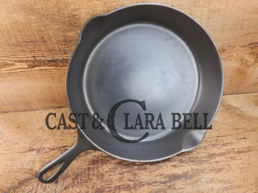 1891-1905! HTF Wagner #9 Arc logo cast iron skillet. Earliest Wagner pattern made. Spectacular Skillet