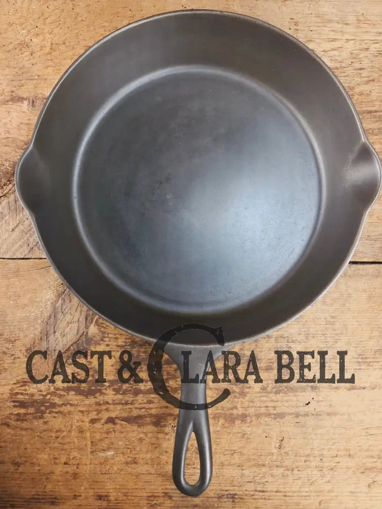 1891-1905! HTF Wagner #9 Arc logo cast iron skillet. Earliest Wagner pattern made. Spectacular Skillet