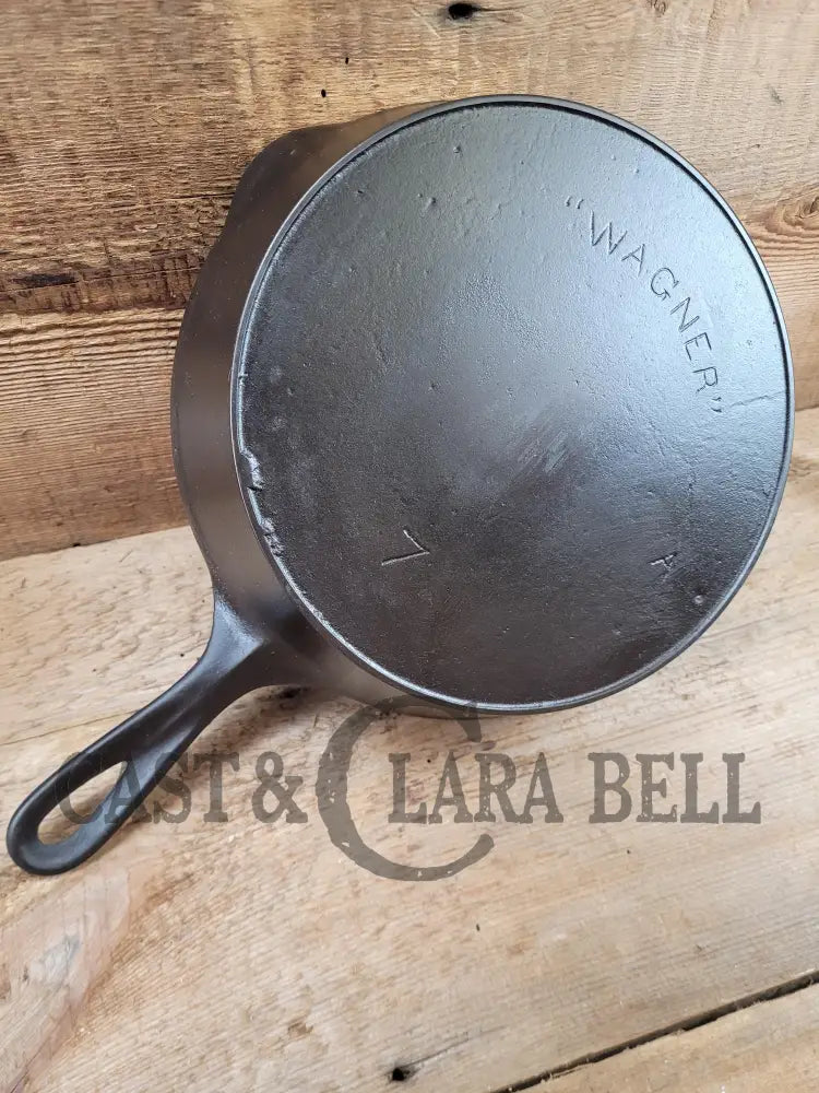 1891-1905! Htf Wagner #7 Arc Small Logo Cast Iron Skillet With A Makers Mark. Earliest Pattern
