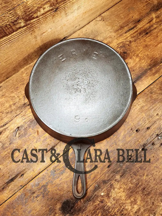 1895-1905 Era (Griswold) Erie #9C Cast Iron Skillet #713