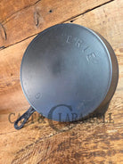 1895-1910 2nd Series ERIE #9 cast iron skillet. A collector favorite! Don’t miss this one - Skillet