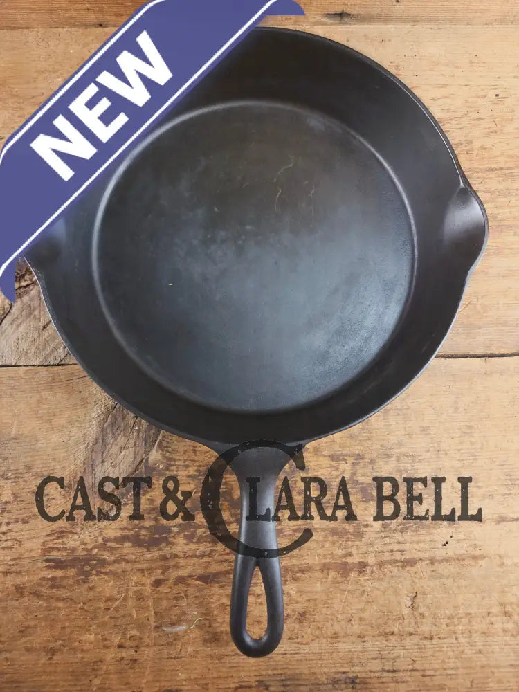 1895-1910 2nd Series ERIE #9 cast iron skillet with ’A’ makers mark and possible ghost Spider center. A collector