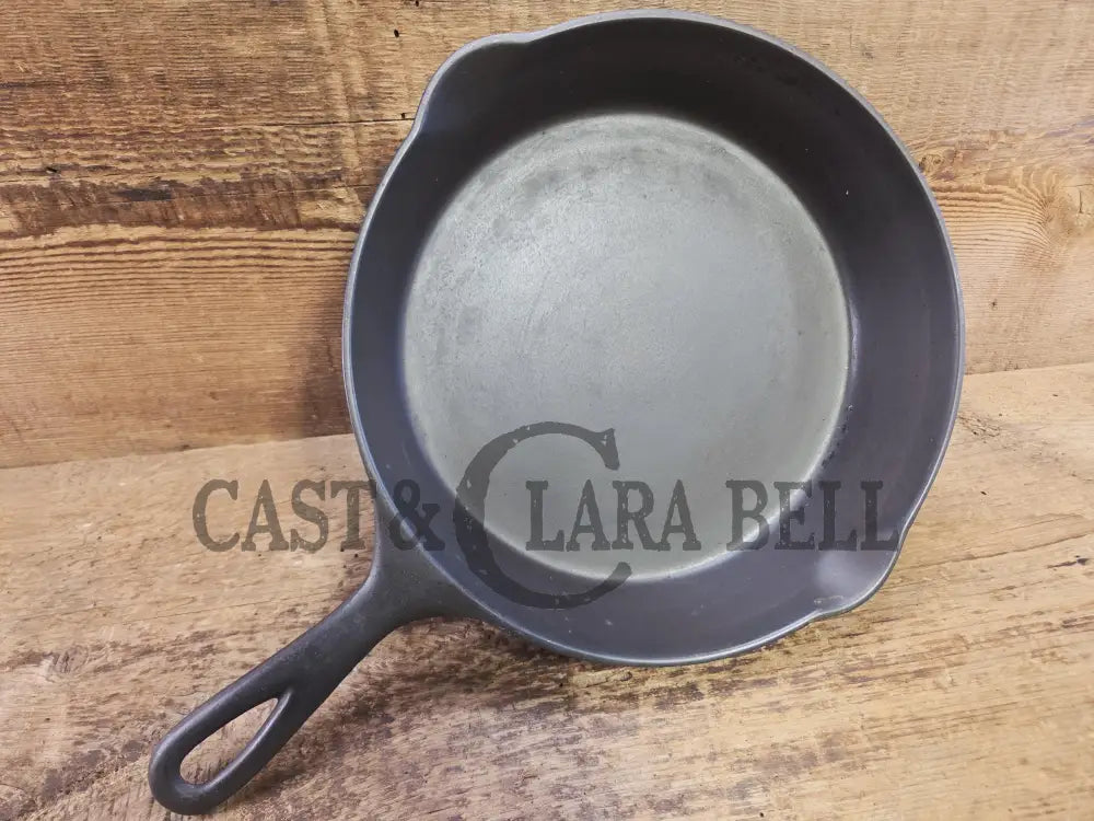 1910’s (Second Series) HTF ’Wagner’ Straight logo #7 Skillet with Heat Ring. GORGEOUS!! Skillet