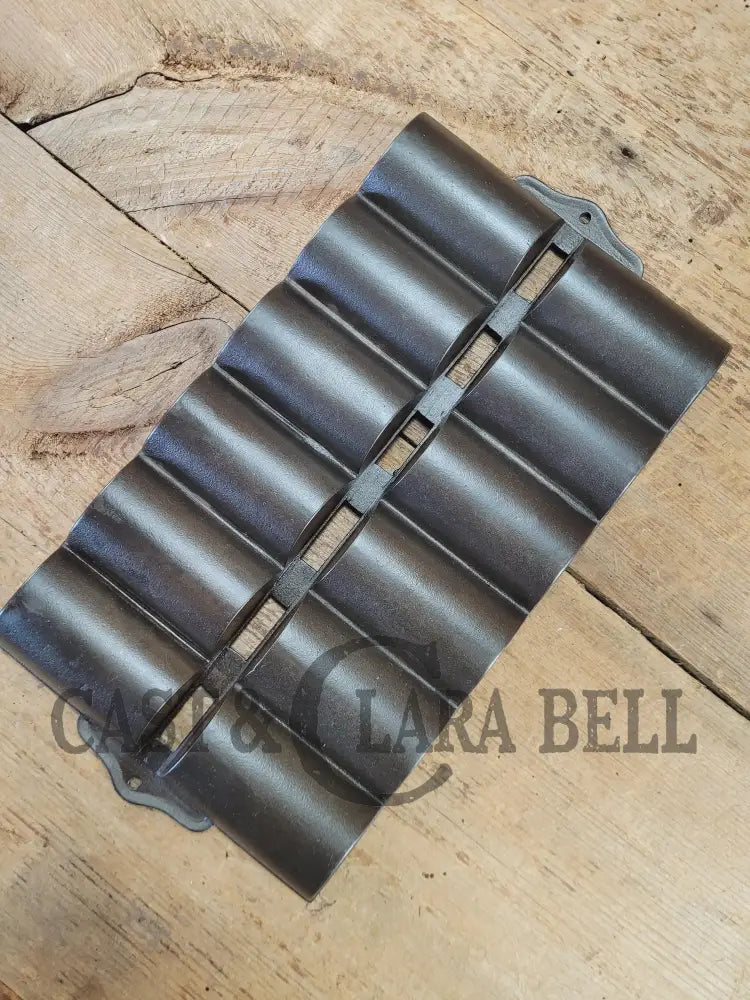1900’s Griswold New England style (N.E.S embossed) ’French Roll’ Style cast iron bread pan