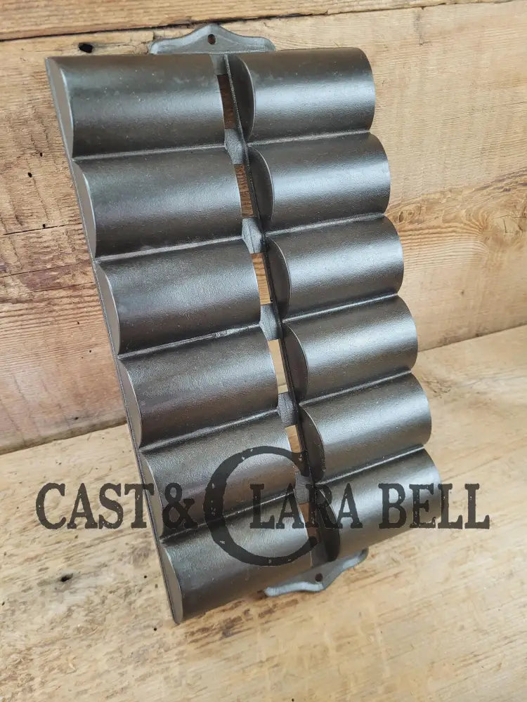 1900’s Griswold New England style (N.E.S embossed) ’French Roll’ Style cast iron bread pan