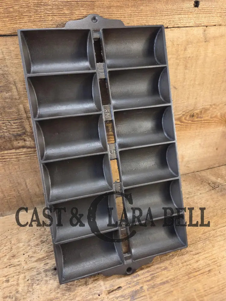 1900’s Griswold New England style (N.E.S embossed) ’French Roll’ Style cast iron bread pan SC24 Bakeware