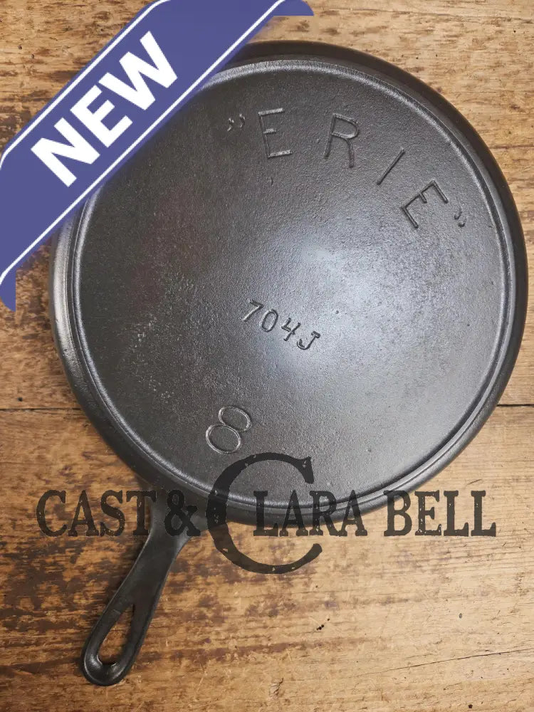 1905-07 Erie (Griswold) #8 Cast Skillet 704J. 5th Series Model a wonderful example of Erie craftsmanship. GREAT daily