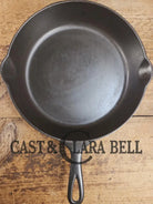1905-07 Erie (Griswold) #8 Cast Skillet 704J. 5th Series Model a wonderful example of Erie craftsmanship. GREAT daily
