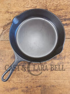 1905-1909! 5 Line Griswold Victor #8 Skillet 722 C. Fully Marked. One of our favorite series - Skillet