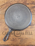 1905-1909! Second series Griswold Victor #8 Skillet 722 C - Skillet