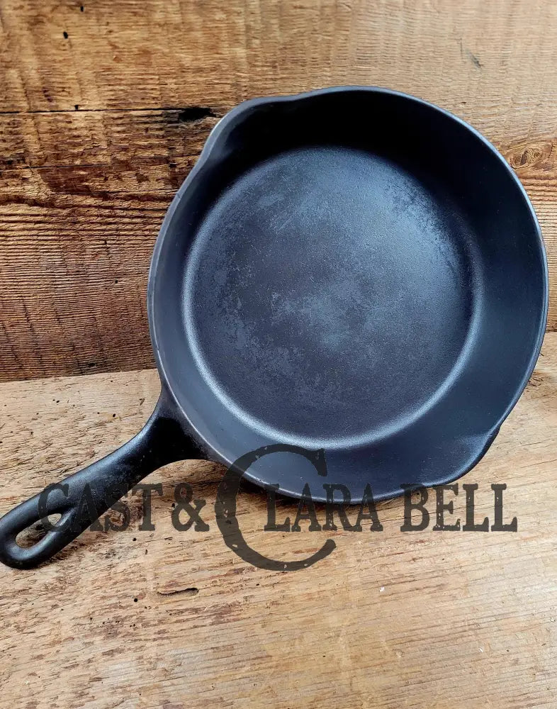 1910-20’S Chicago Hardware Foundry #5 Cast Iron Diamond Skillet With Heat Ring. Our Favorite