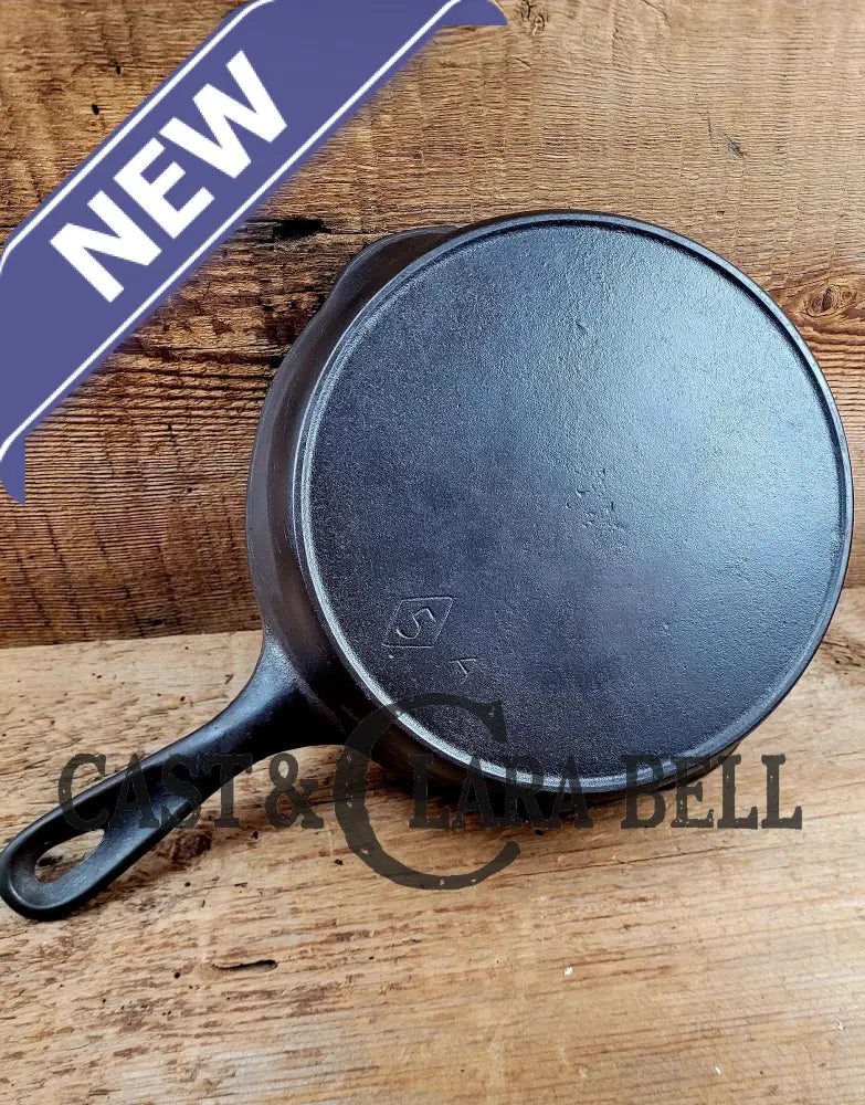 1910-20’S Chicago Hardware Foundry #5 Cast Iron Diamond Skillet With Heat Ring. Our Favorite