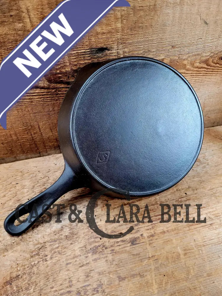 1910-20’s Chicago Hardware Foundry #5 Cast Iron Diamond Skillet with Heat Ring. Our favorite foundry story restored &