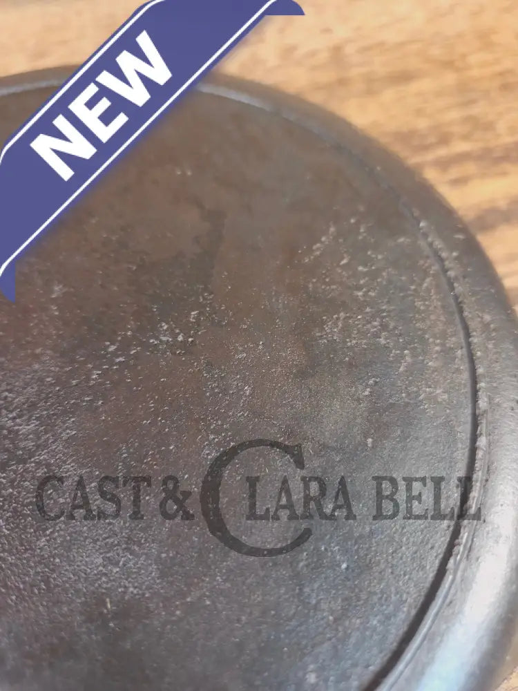 1910’s Era Lodge RAISED #7 Cast Iron Skillet Raised ’I’ No Notch heat ring - Skillet