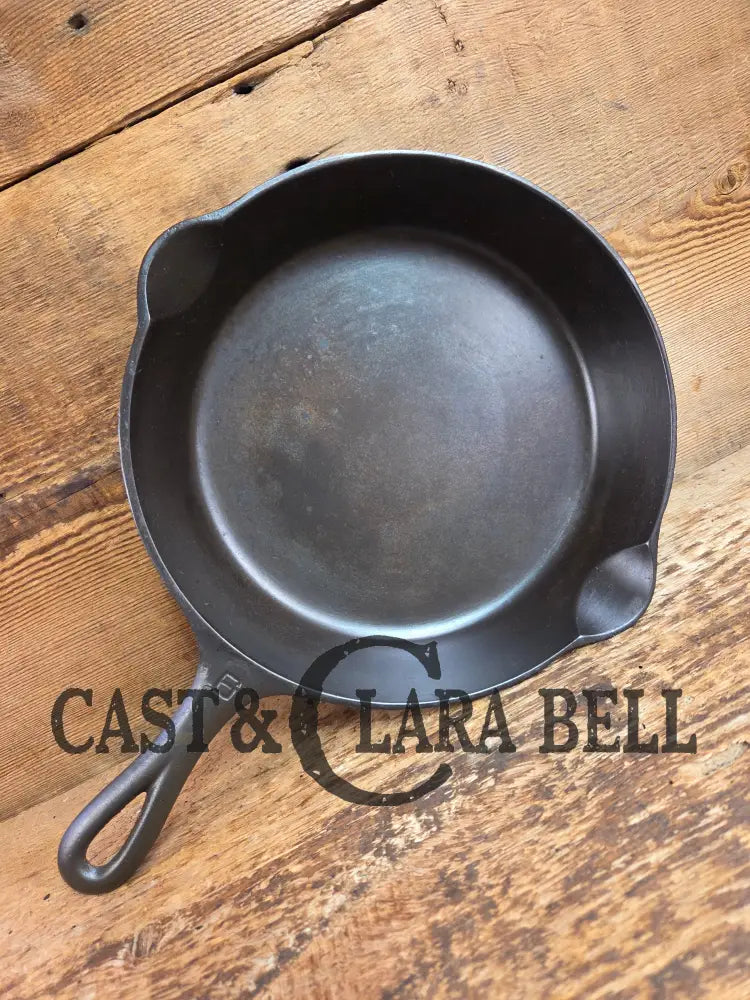 1910’s Griswold #6 Cast Iron Skillet with Slant Logo and FULL EPU 699 A Skillet