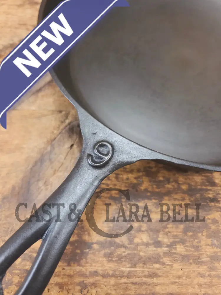 1910’s Lodge #9 Skillet with Arc Logo Heat Ring Raised ’H’. Our favorite line of daily skillets! - Skillet