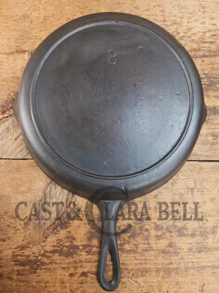 1910’s very early Lodge #8 Cast Iron Skillet with Single Notch and Raised C Skillet