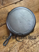 1910’s very early Lodge #8 Cast Iron Skillet with Single Notch and Raised 8 handle! Skillet
