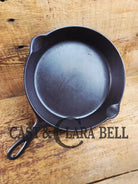 1910’s very early Lodge #8 Cast Iron Skillet with Single Notch and Raised I at 6 O’clock position Skillet
