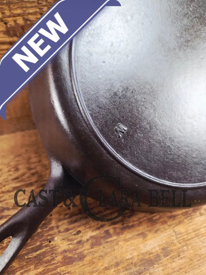 1910’s very early Lodge #8 Cast Iron Skillet with Single Notch and Raised I at 6 O’clock position Skillet