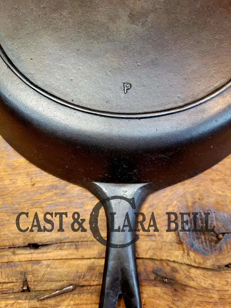 1910’S Very Early Lodge #8 Cast Iron Skillet With Single Notch And Raised P!