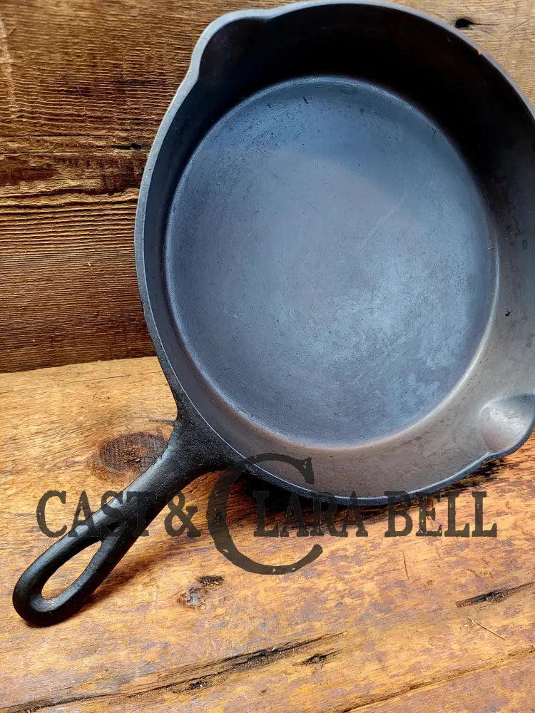 1910’S Very Early Lodge #8 Cast Iron Skillet With Single Notch And Raised P!