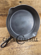 1910’s very early Lodge #8 Cast Iron Skillet with Single Notch and Raised S! SC24 Skillet