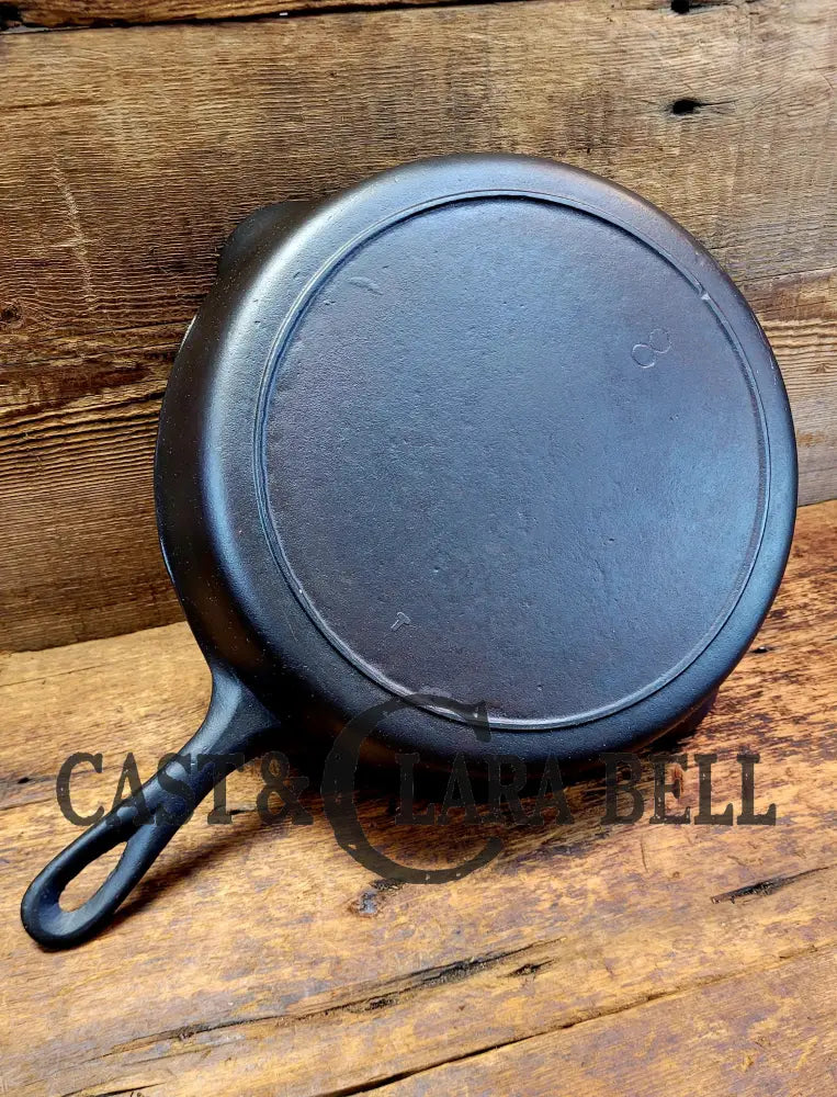 1910’S Very Early Lodge #8 Cast Iron Skillet With Single Notch And Raised T!