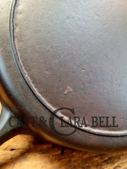 1910’S Very Early Lodge #8 Cast Iron Skillet With Single Notch And Raised T!