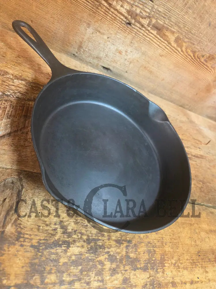 1910’s Wagner Arc straight logo Sidney O. #8 Skillet with Heat Ring. One of the earlies made! - Skillet