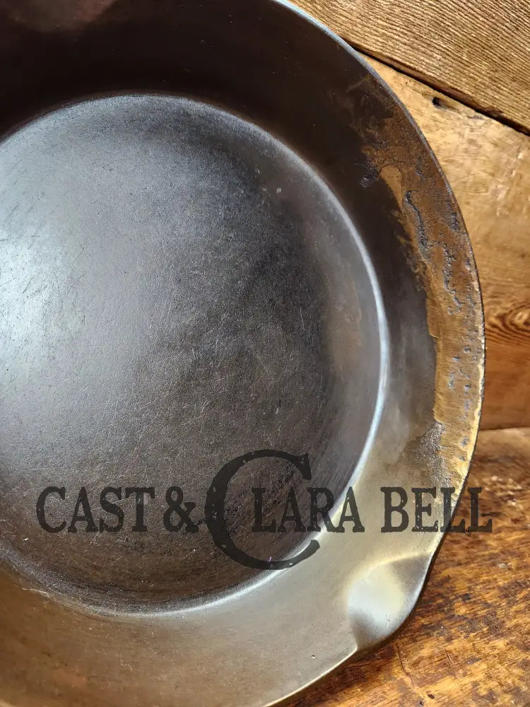 Priced To Sell! 1920’S Beautiful Wagner Ware #9 Cast Iron Skillet. See Pictures! Skillet