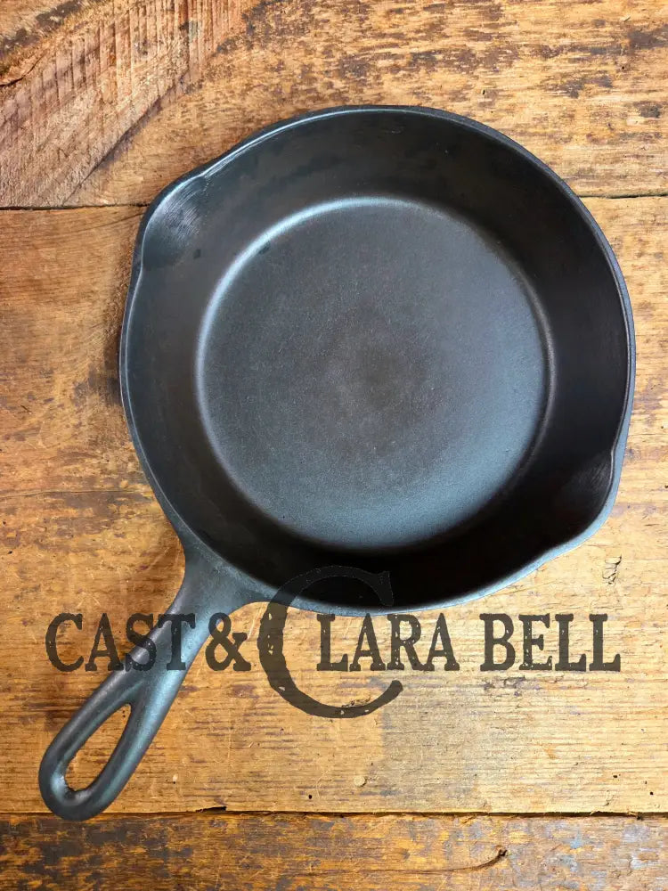 1920’s Chicago Hardware made Favorite Cook Ware #5J Cast Iron Skillet Skillet