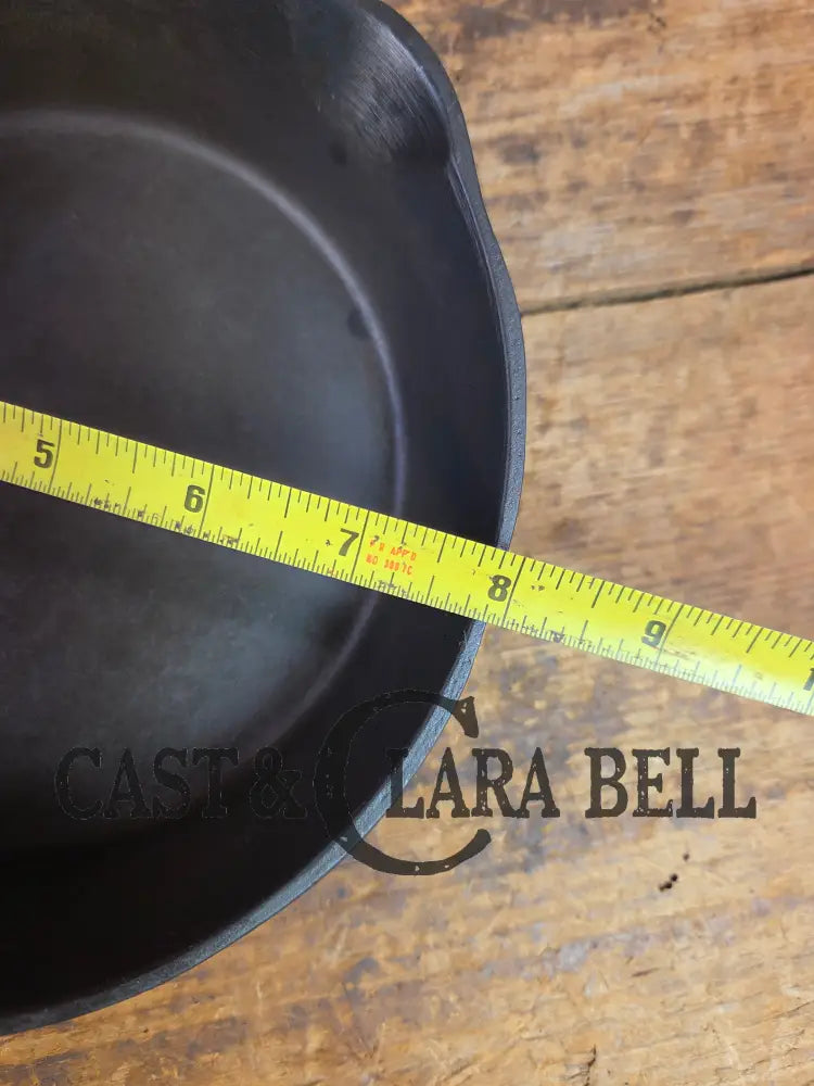 1920’s Chicago Hardware made Favorite Cook Ware #5J Cast Iron Skillet Skillet