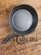 1920’s Chicago Hardware made Favorite Cook Ware #5Q Cast Iron Skillet - Skillet