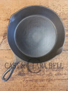 1920’s Chicago Hardware made Favorite Cook Ware #8 Cast Iron Skillet - Skillet