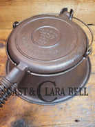 1920S Early Wagner Ware 1408 #8 Waffle Iron With Tall Base!