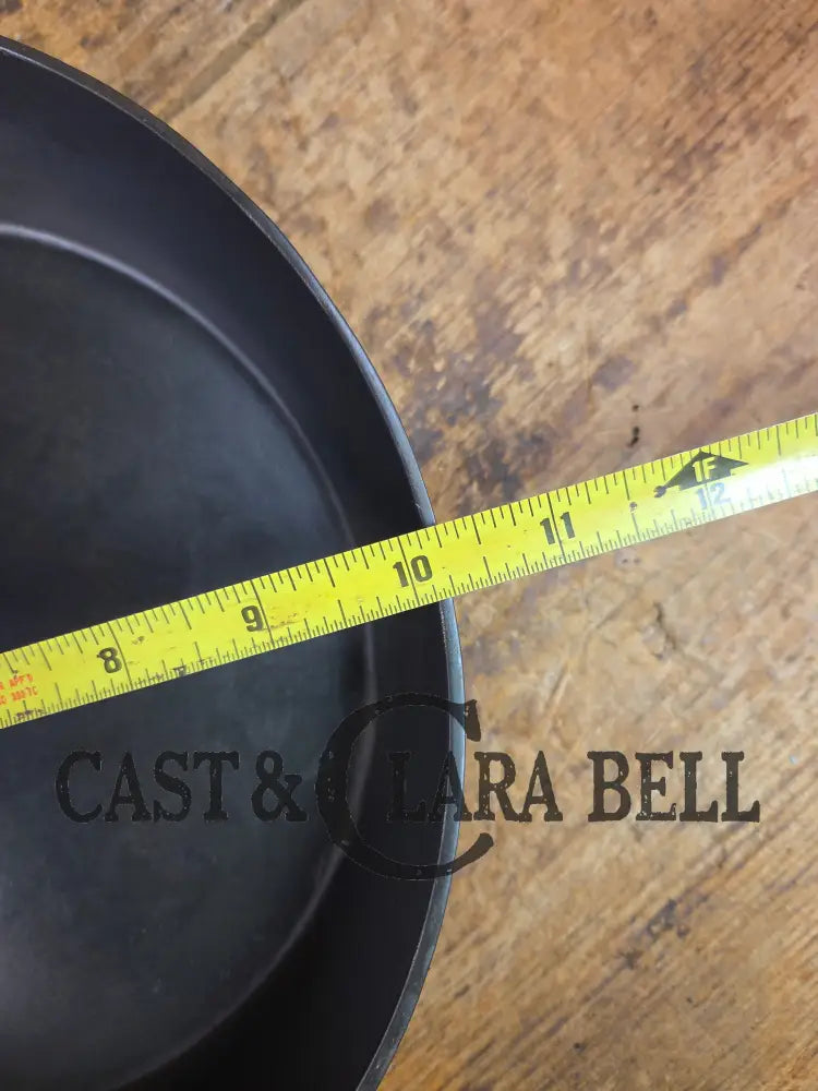 1920’s Favorite Piqua Ware #8 Cast Iron Skillet with Heat Ring and Smiley Logo Skillet