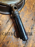 1920S Favorite Stove And Range Made Puritan No. 8 Waffle Iron With Low Base