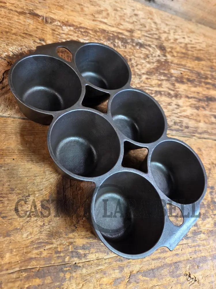 1920’s Griswold 6 Cup Muffin/Popover Pan 6141 Variation 5 Rarity 3 Must have for the baker in your life! - Bakeware