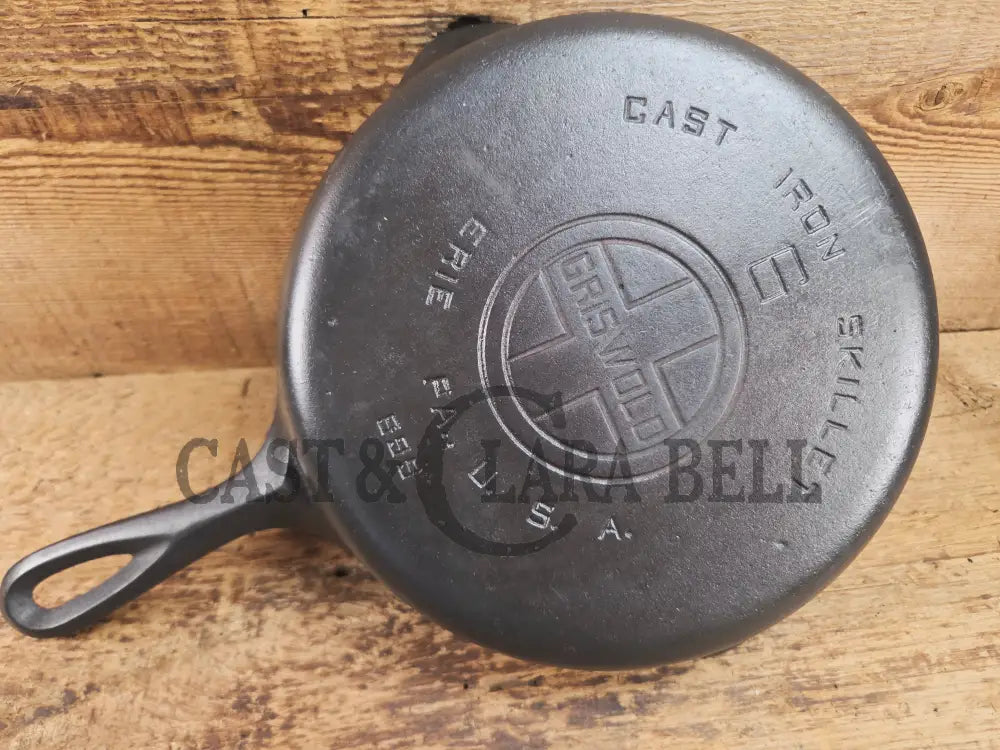 1920’s Griswold #6 Skillet with Large Block Logo and Smooth Bottom 699 Skillet