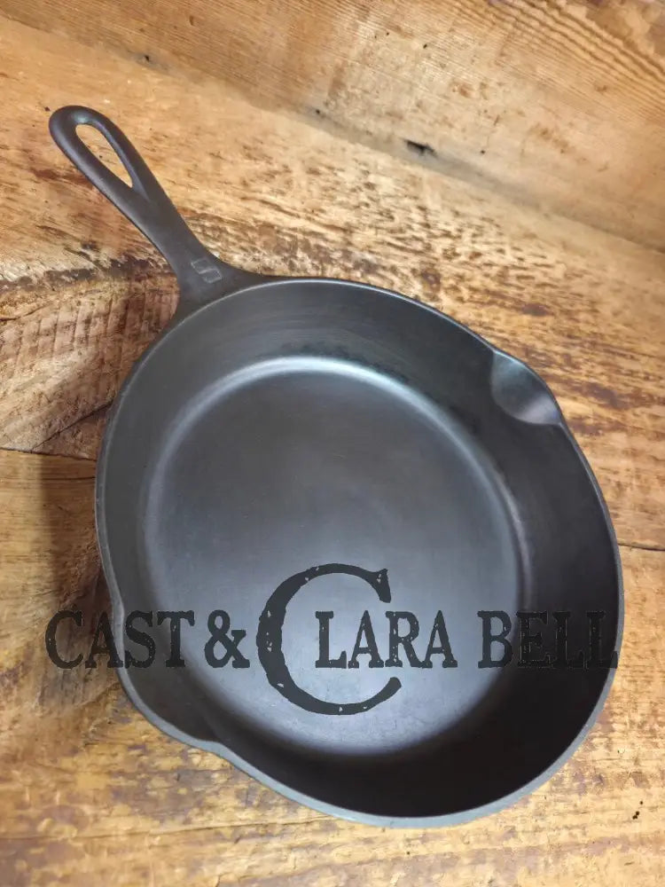 1920’s Griswold #6 Skillet with Large Block Logo and Smooth Bottom 699 Skillet