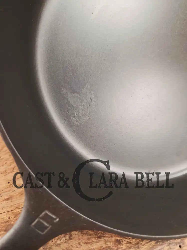 1920’s Griswold #6 Skillet with Large Block Logo and Smooth Bottom 699 Skillet