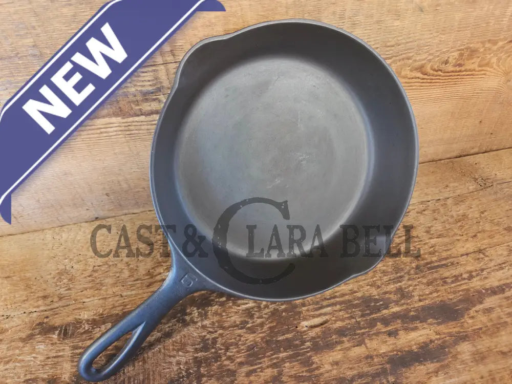1920’s Griswold #6 Skillet with Large Block Logo and Smooth Bottom 699 D - Skillet