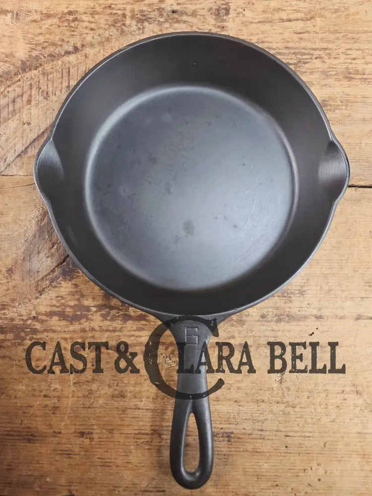 1920’s Griswold #6 Skillet with Large Block Logo and Smooth Bottom 699 E