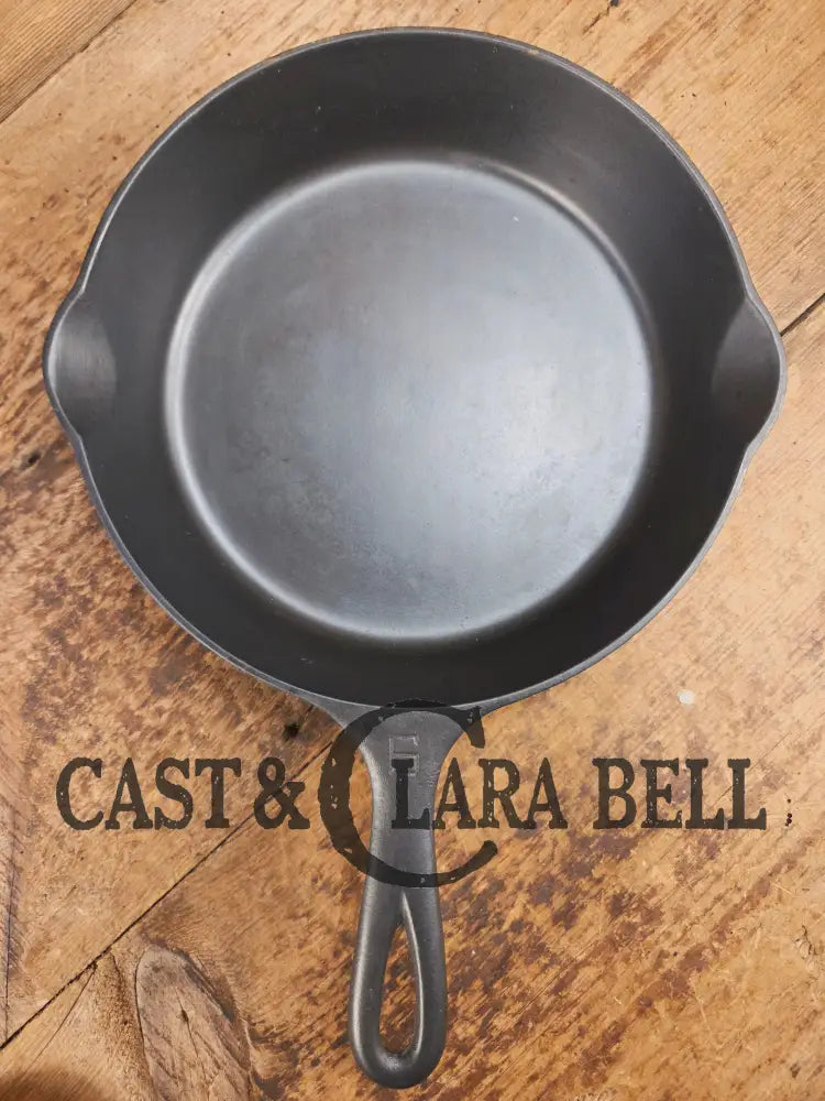 1920’s Griswold #6 Skillet with Large Block Logo and Smooth Bottom 699 E Skillet