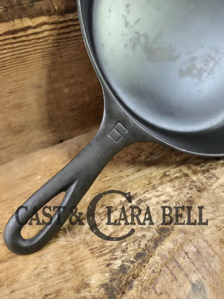 1920’s Griswold #6 Skillet with Large Block Logo and Smooth Bottom 699 H