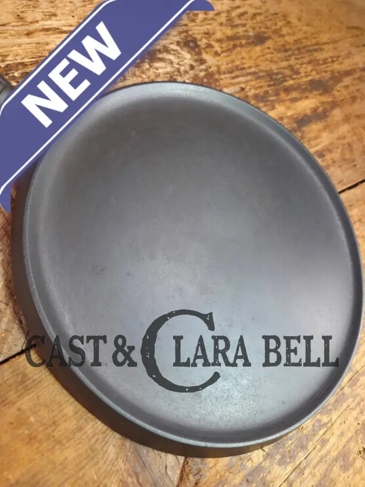 1920’s Griswold #8 Round Griddle 608 B. Collector grade and wonderful daily user! Griddle