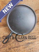 1920’s Griswold #8 Round Griddle 608. Collector grade and wonderful daily user! Griddle
